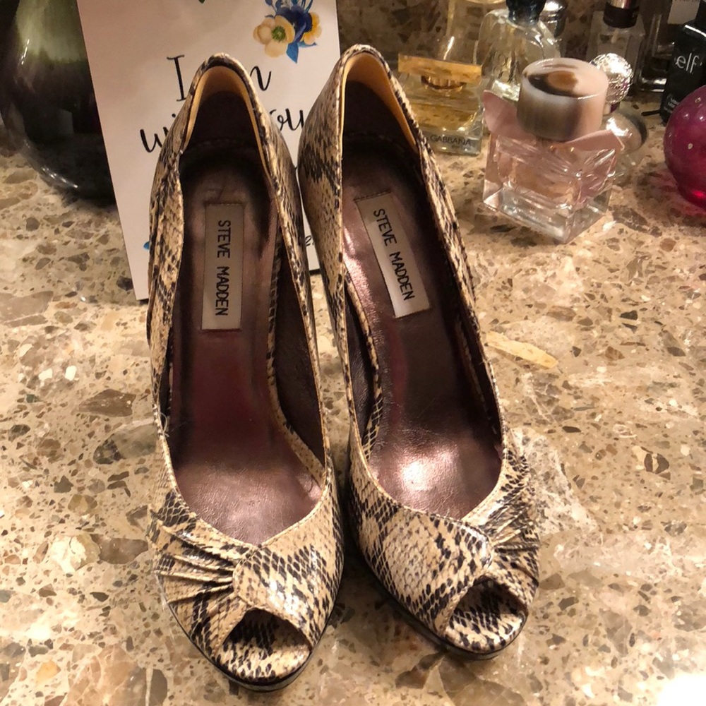 Steven Madden snakeskin heels